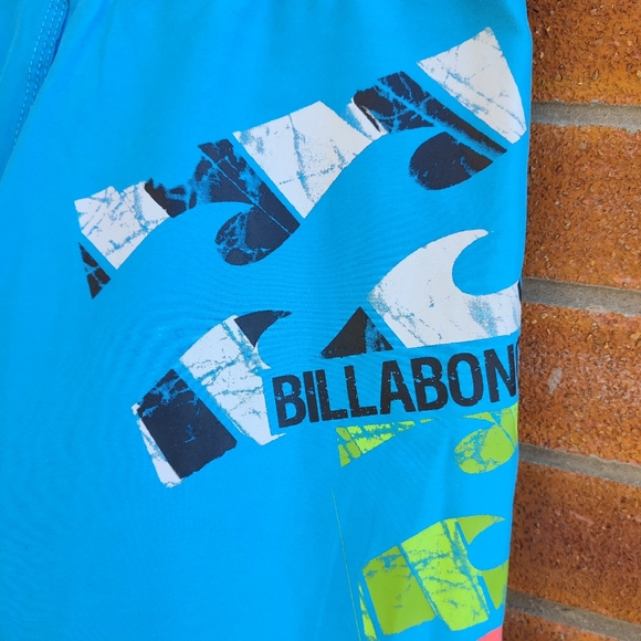 Billabong Short W34 Blue Shorts With Graphic - Picture 4 of 7